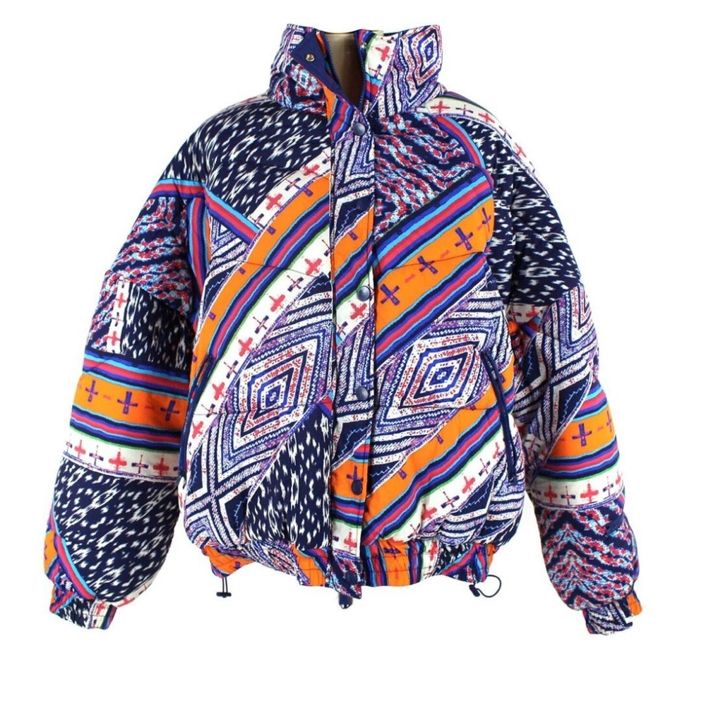 Navy Blue Puffer Jacket with Geometric Pattern